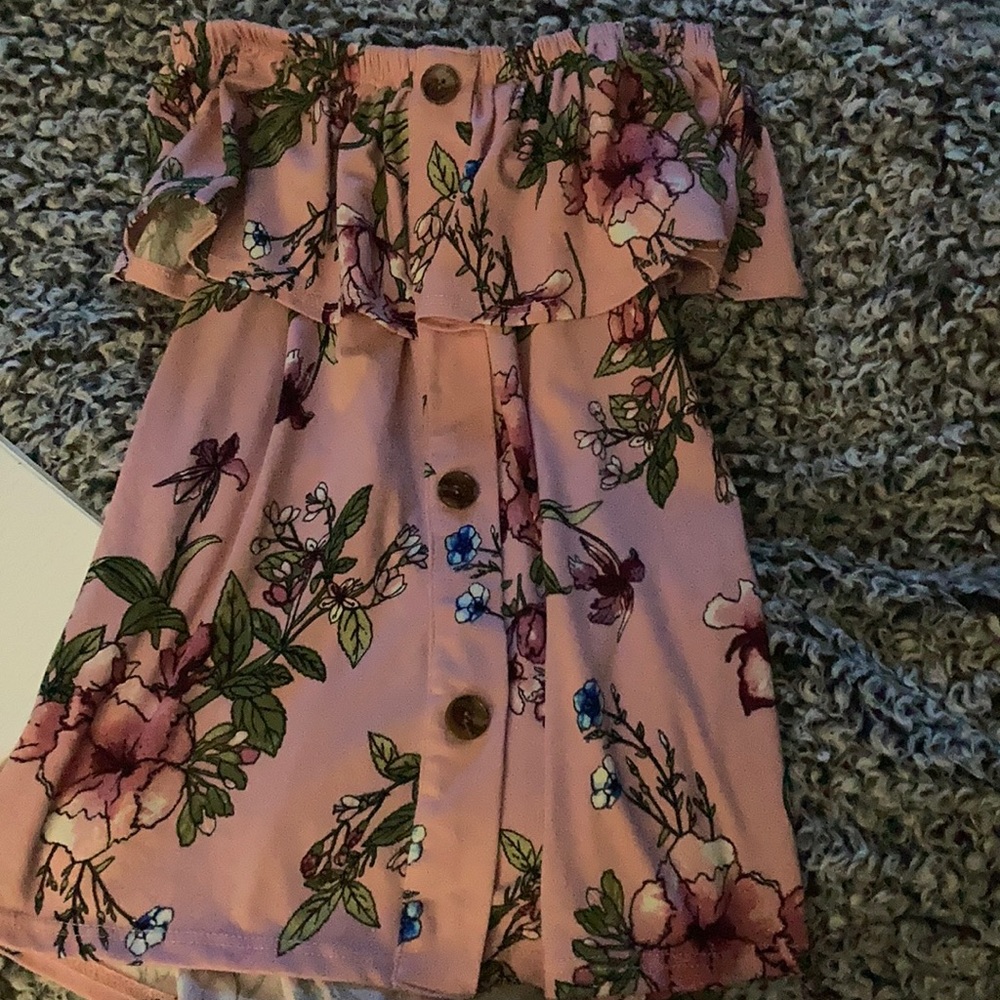 cute floral top